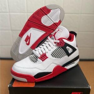 Dead Stock Jordan 4 Fire Red 2020 Men’s size 8, women’s size 9.5, With Box